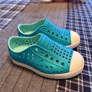 Native Shoes Kids Aqua Slip-On glitter